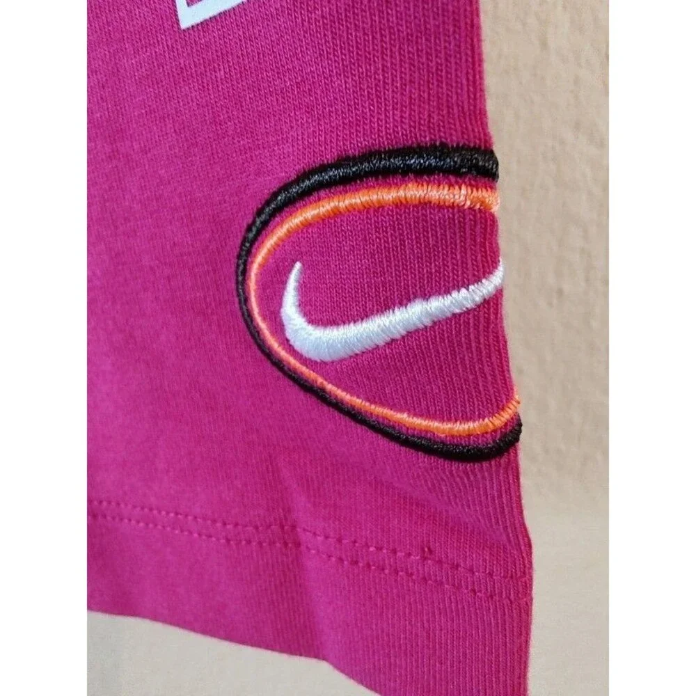New with tag Women's Nike Cotton Polyester Hot Pink Leggings with Logo Size L